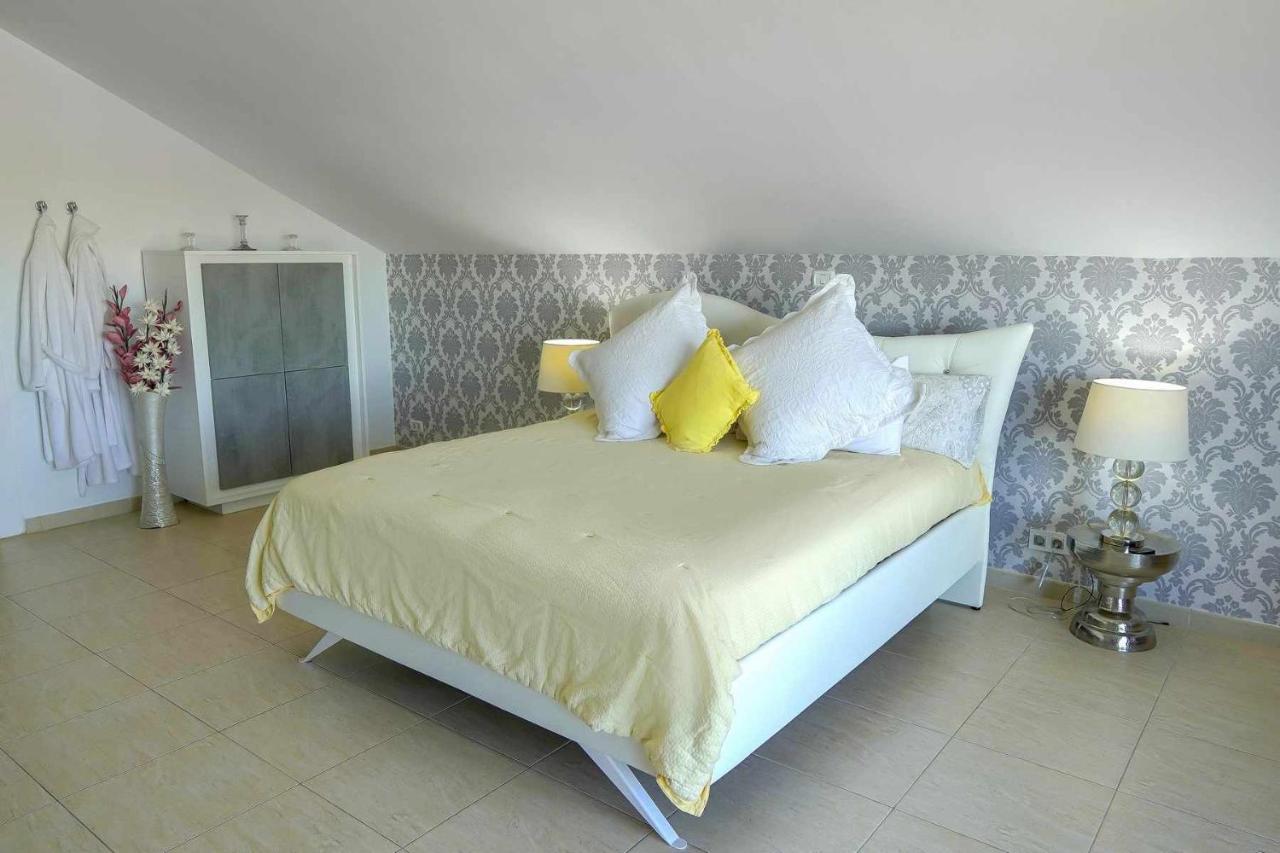 Villa Rural Casa Blanca By Tenerife Rental & Sales กรานาดิลญา เด อาโบนา ภายนอก รูปภาพ