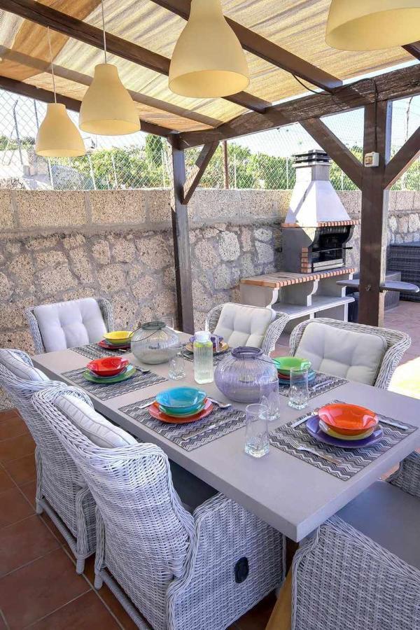 Villa Rural Casa Blanca By Tenerife Rental & Sales กรานาดิลญา เด อาโบนา ภายนอก รูปภาพ